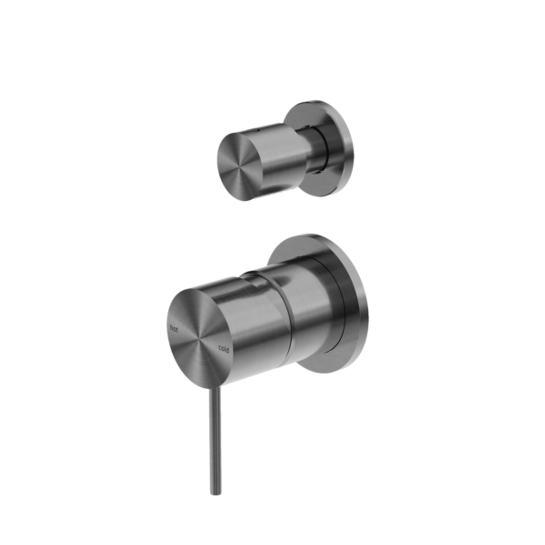 Nero Mecca Shower Mixer With Divertor Separate Back Plate - Gun Metal Nr221911Sgm