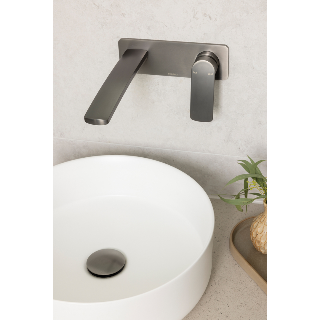 Mekko Switchmix Wall Basin/Bath Phoenix Mixer Set 200mm Fit off Kit - Brushed Carbon
