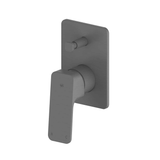 Greens Swept Diverter Shower Mixer 82Mm X 120Mm Wall Plate - Gunmetal