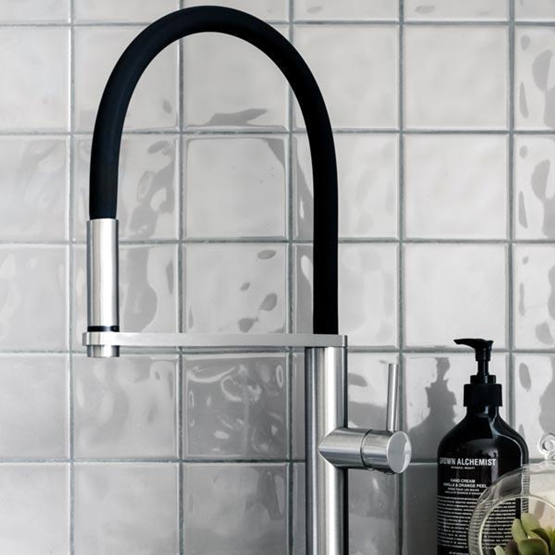 Blix Flexible Hose Sink Phoenix Mixer (Round) - Chrome