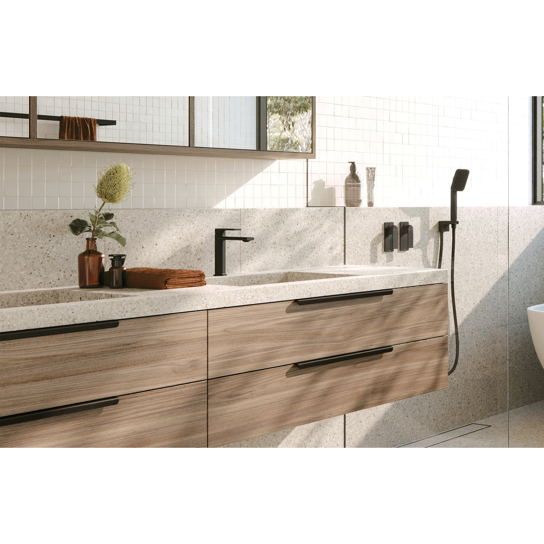 Teel Basin Phoenix Mixer - Matte Black