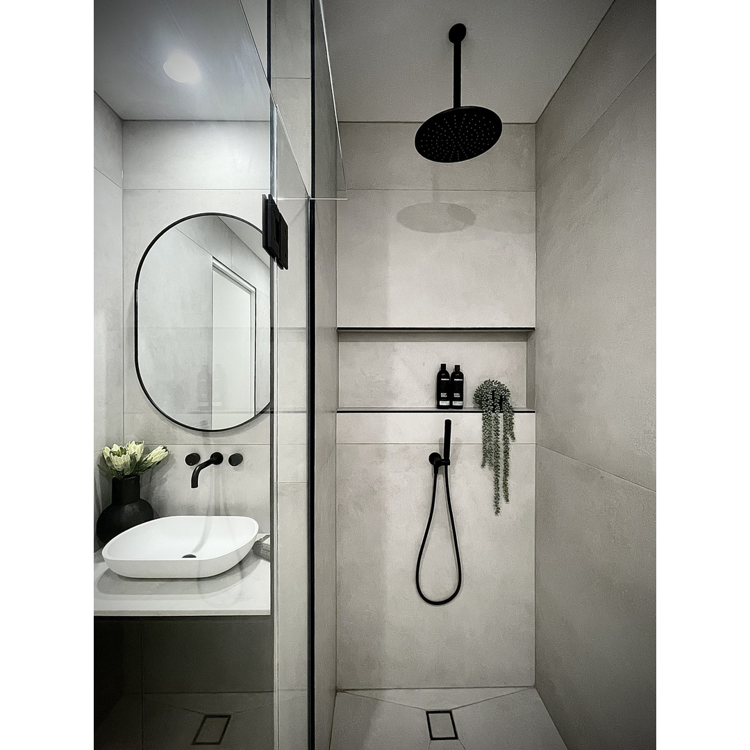 Meir Round Ceiling Shower Arm 300Mm - Matte Black
