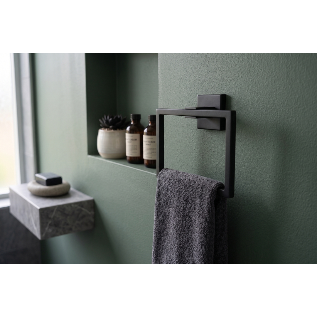 Aspire Midnight Towel Ring - Matte Black