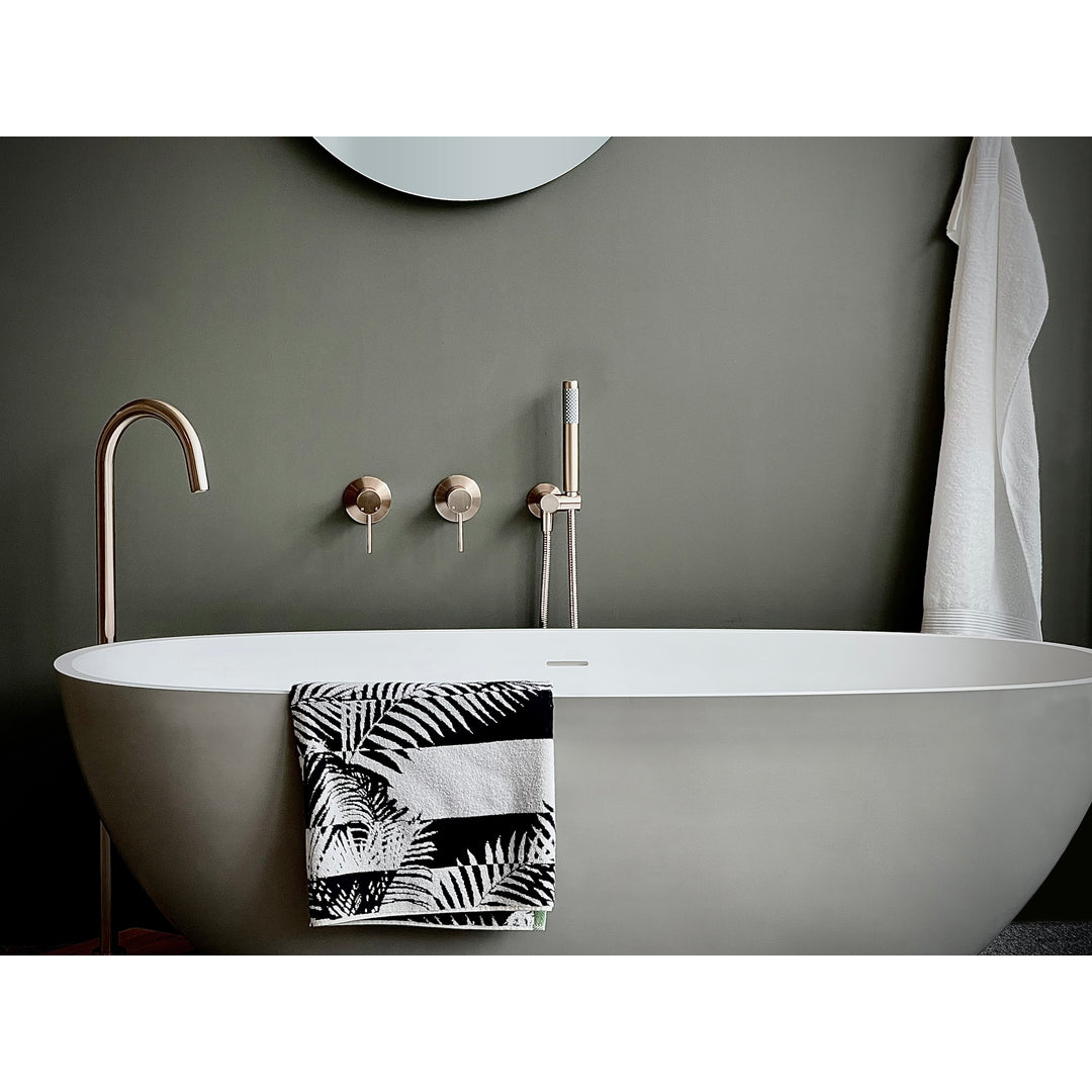 Meir Round Freestanding Bath Spout - Champagne