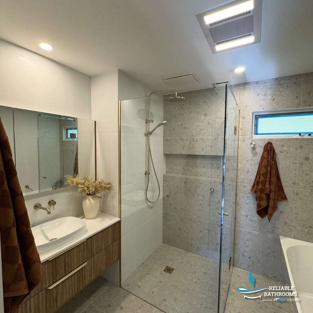 Nero Round Twin Shower - Brushed Gold