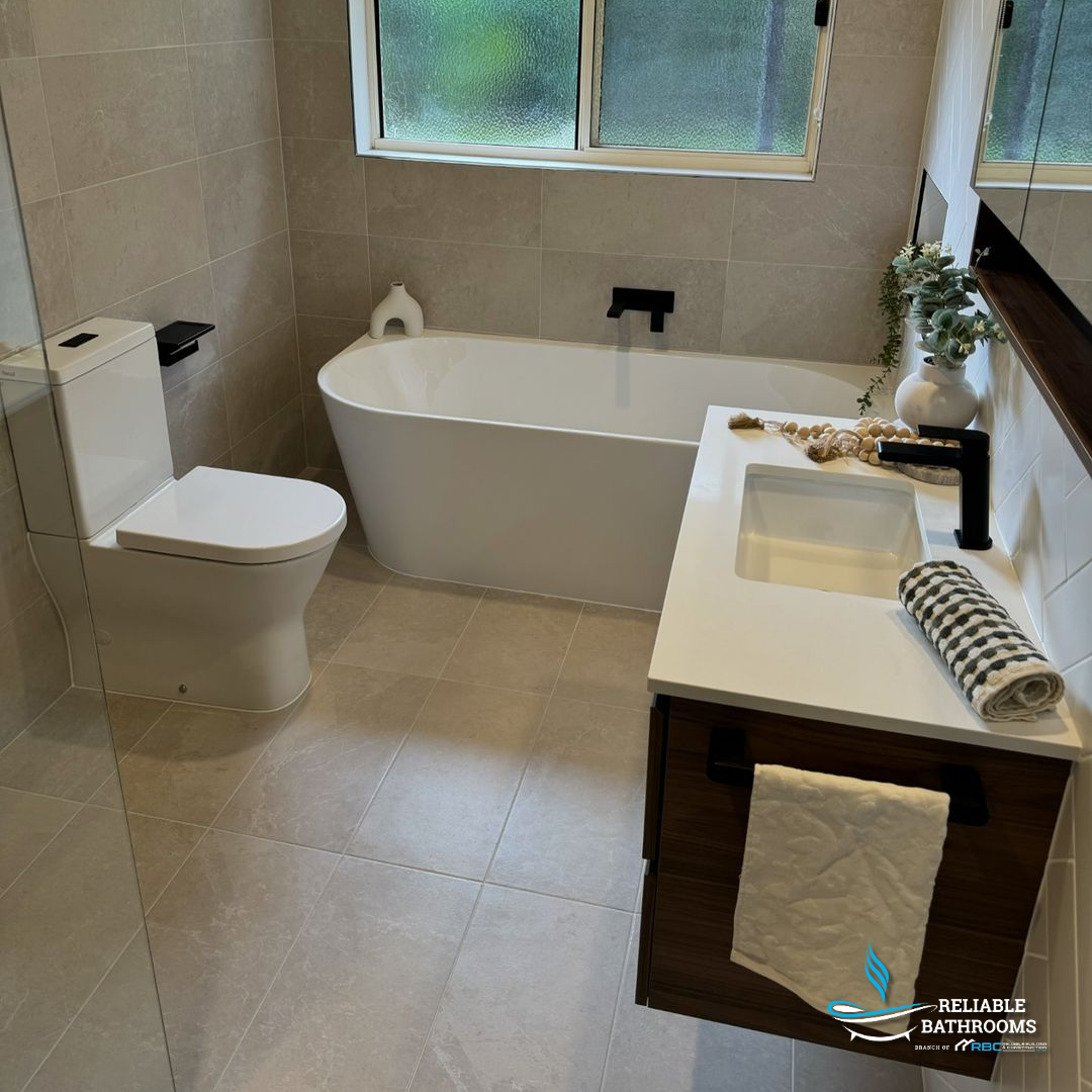 Bianca Nero  Hand Towel Rail - Matte Black