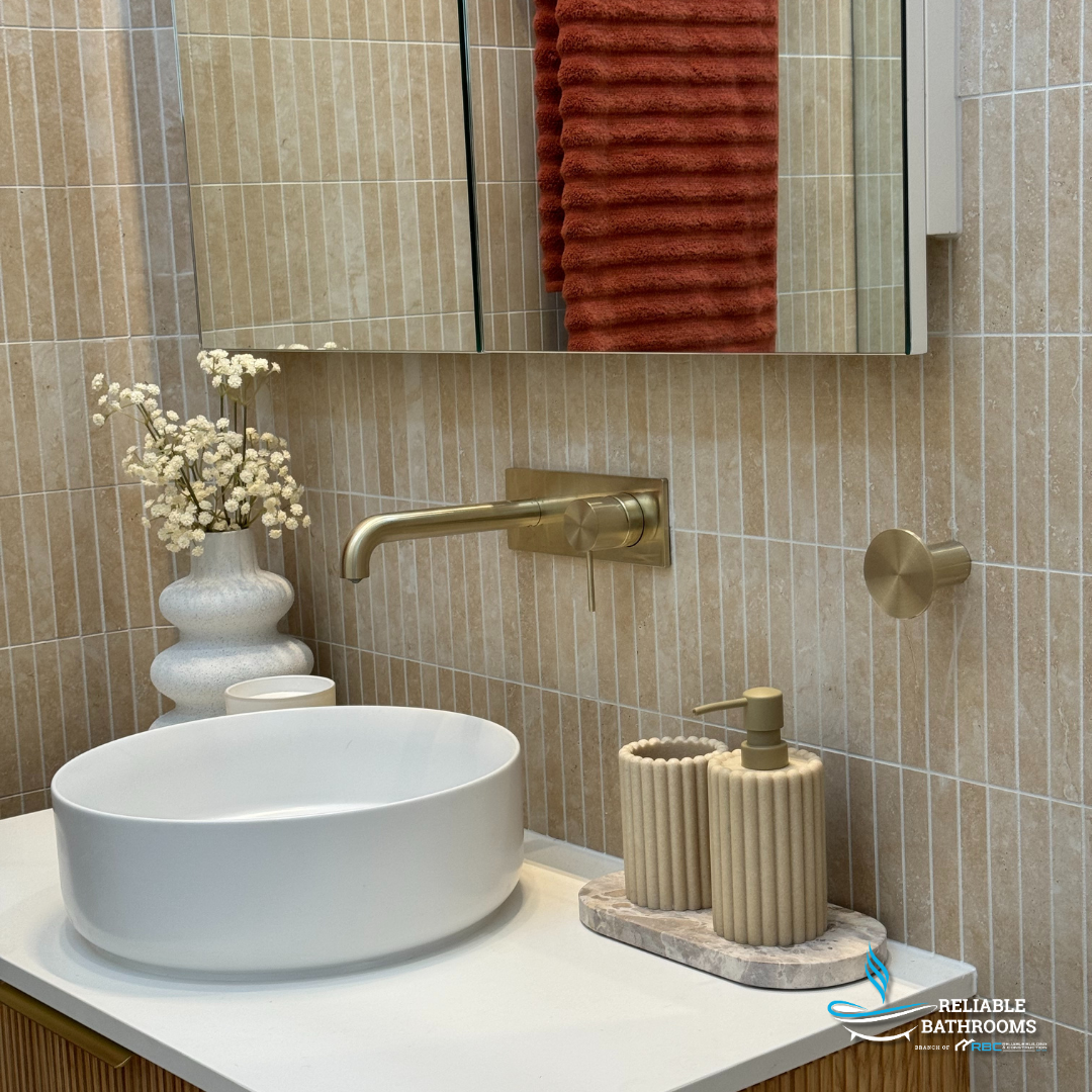 Mecca  Nero Wall Basin Mixer Sep Bp 160mm Spout - Gun Metal