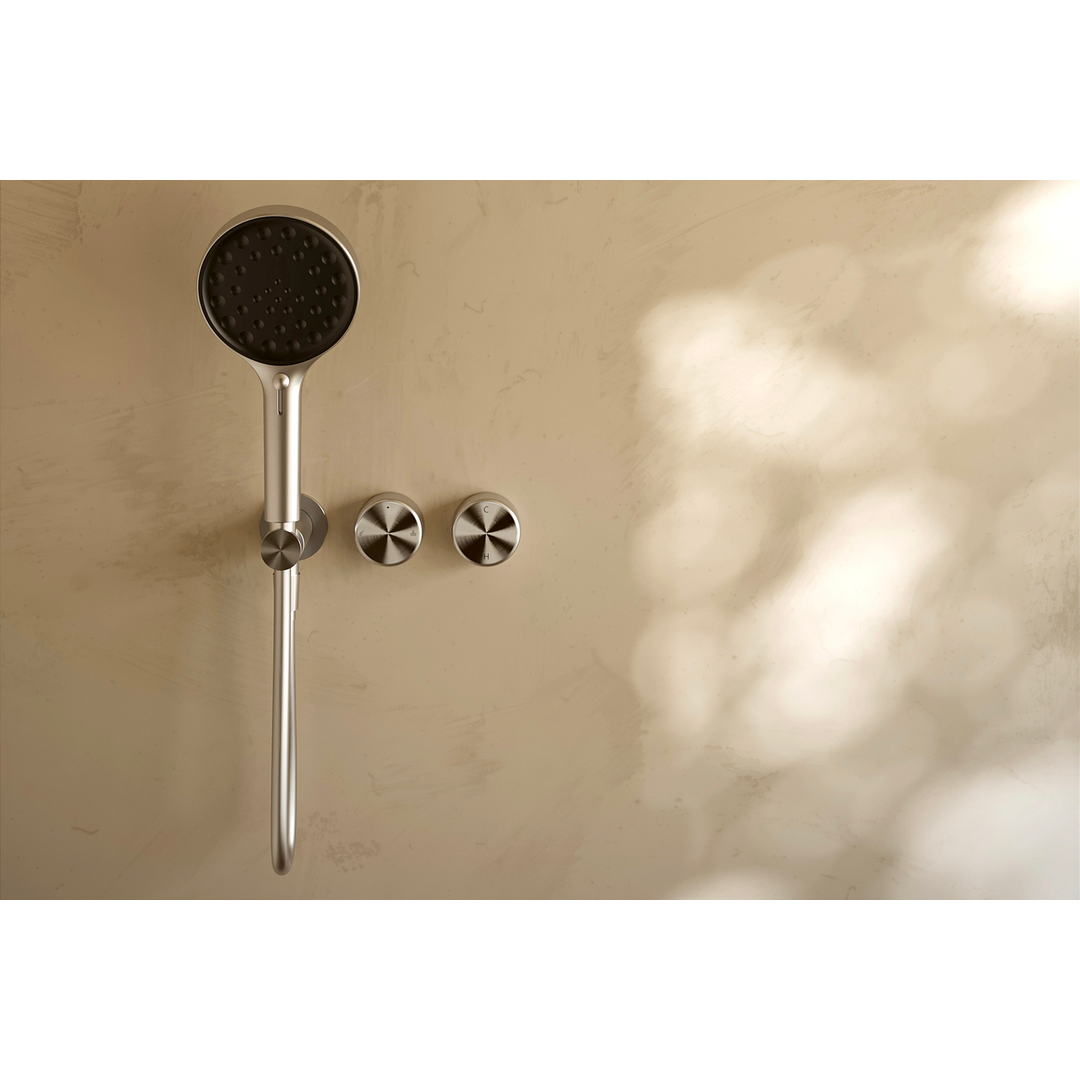 Nero Serenity Progressive Shower System Brushed Gold - Carrara Handle & Serenity Hand Shower