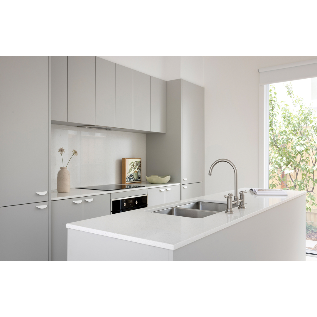 2000 Series Single Bowl Under / Over Phoenix Sink - Stainless Steel